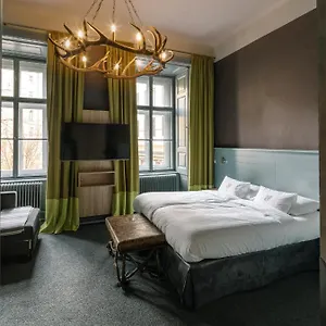 Hotel Saint Shermin & Champagne, Viena