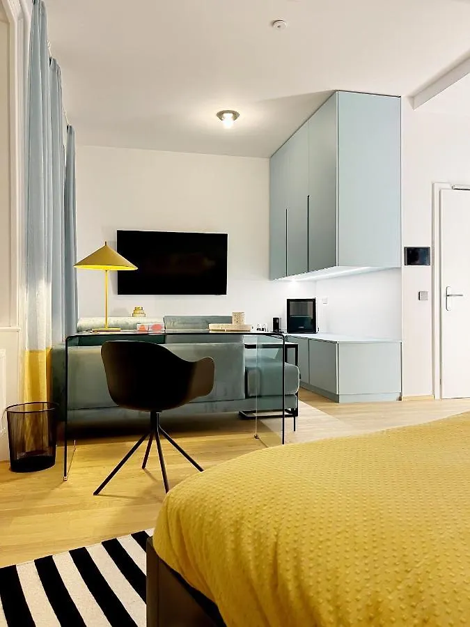 Sissi West Hotel Viena 0*,  Austria